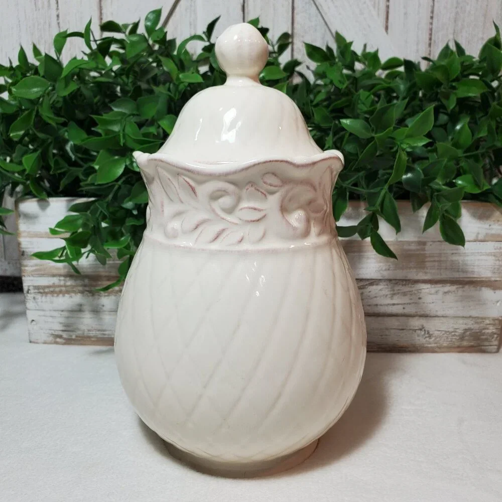 Isabella By JCPenney Home Collection Small Ivory Canister With Lid & Seal